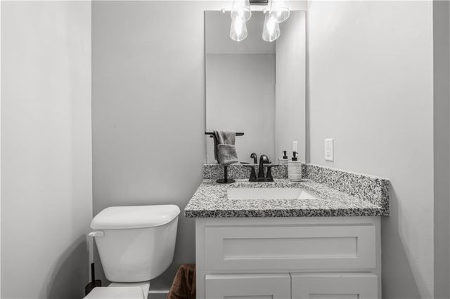 60 NE Grand Georgian Court NE, Cartersville, GA 30121