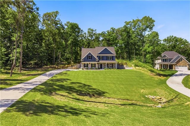 60 NE Grand Georgian Court NE, Cartersville, GA 30121
