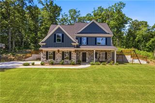 60 NE Grand Georgian Court NE, Cartersville, GA 30121
