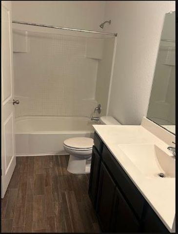 117 Hondo Gap LN, Jarrell, TX 76537