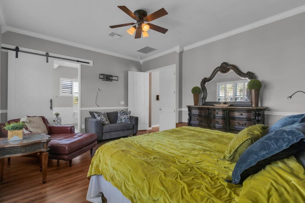 Image 16 of property listing at 1662 SWALLOWTAIL LANE, Sanford, FL 32771