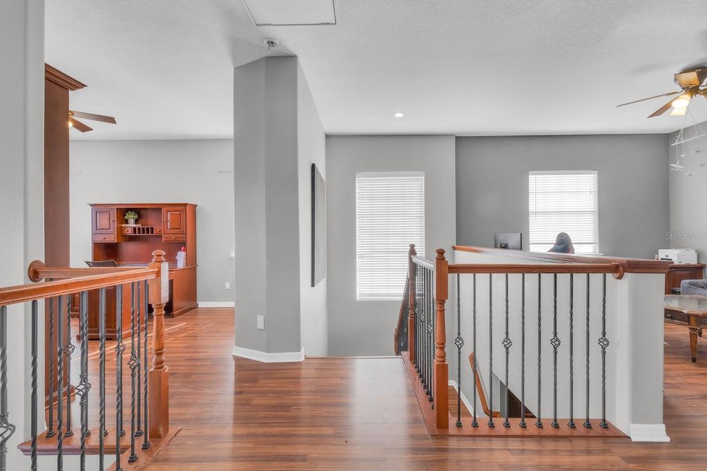 Image 19 of property listing at 1662 SWALLOWTAIL LANE, Sanford, FL 32771