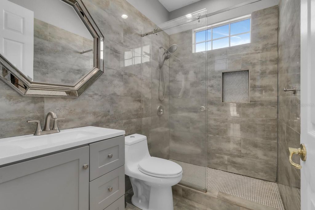 Image 43 of property listing at 1662 SWALLOWTAIL LANE, Sanford, FL 32771