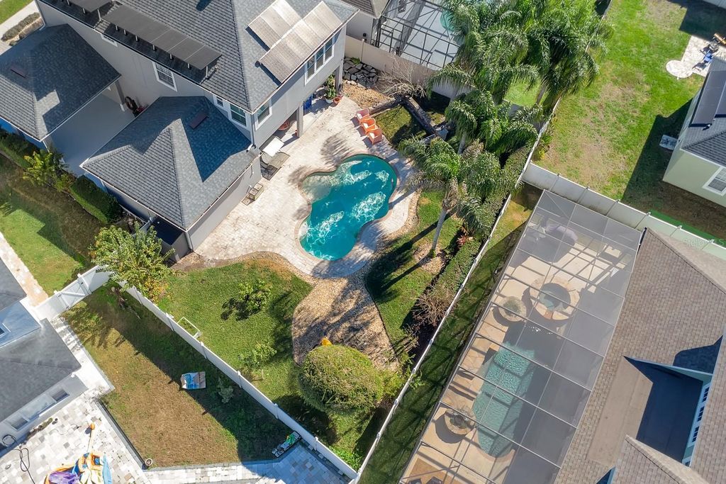 Image 47 of property listing at 1662 SWALLOWTAIL LANE, Sanford, FL 32771