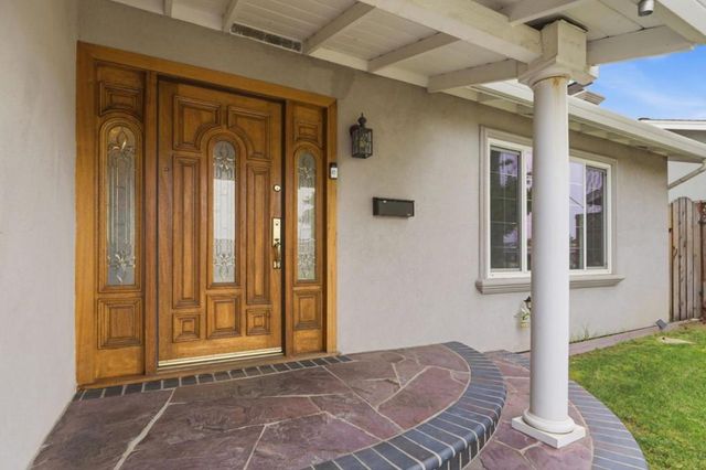 1382 Lansing Avenue, San Jose, CA 95118