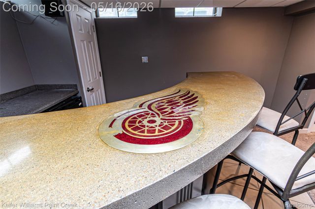 47038 Sarnus Drive, Macomb Township, MI 48044