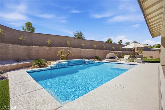 5521 Acadia Leaf Street, Las Vegas, NV 89149