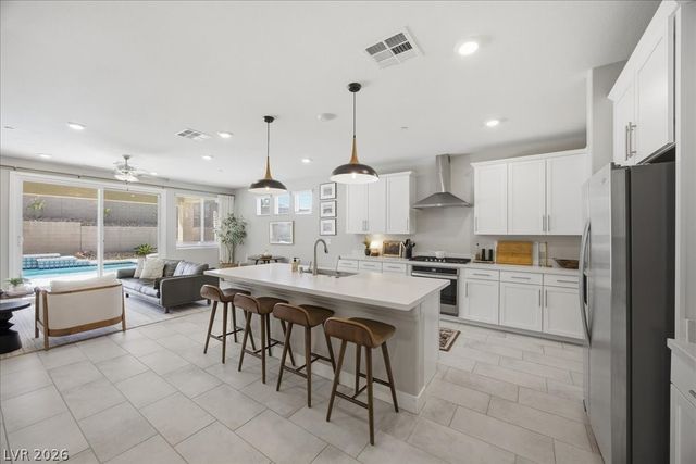 5521 Acadia Leaf Street, Las Vegas, NV 89149