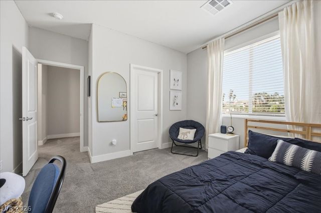 5521 Acadia Leaf Street, Las Vegas, NV 89149