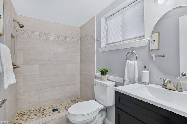 629 Aragona BLVD, Virginia Beach, VA 23462