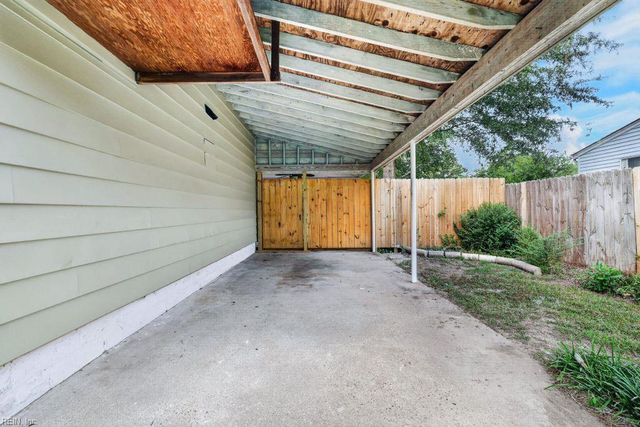 629 Aragona BLVD, Virginia Beach, VA 23462