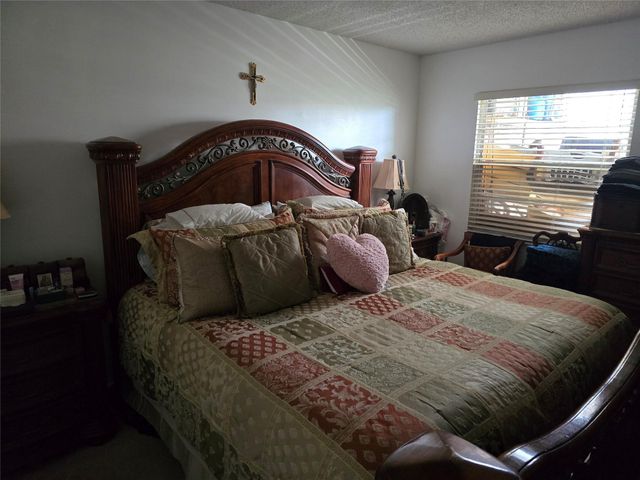 551 SW 135 Avenue 216b, Pembroke Pines, FL 33027