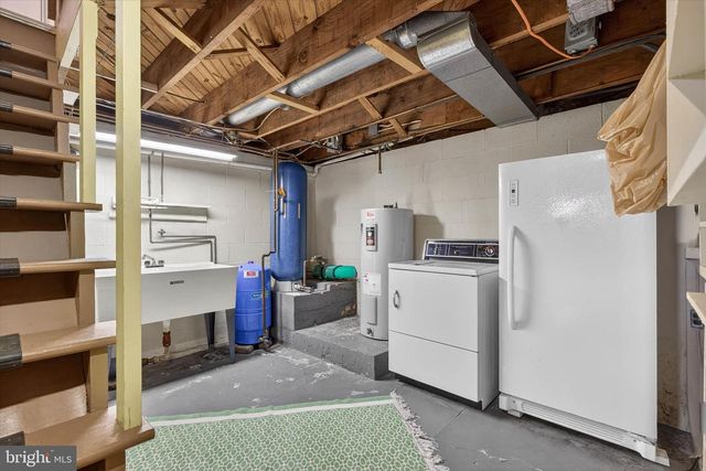 319 DRUID HILL RD, Lancaster, PA 17601