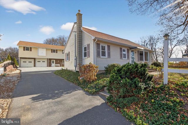 319 DRUID HILL RD, Lancaster, PA 17601