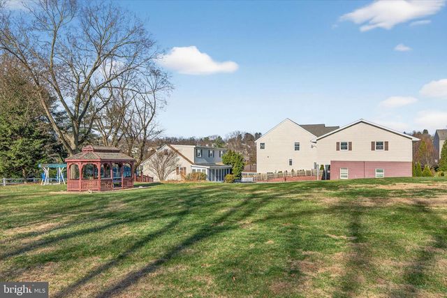 319 DRUID HILL RD, Lancaster, PA 17601
