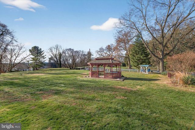 319 DRUID HILL RD, Lancaster, PA 17601