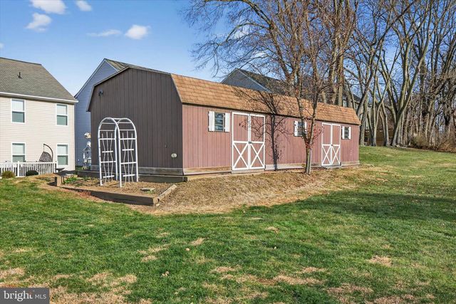 319 DRUID HILL RD, Lancaster, PA 17601