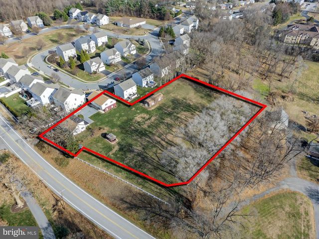 319 DRUID HILL RD, Lancaster, PA 17601