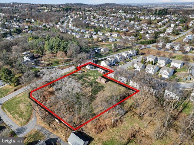 319 DRUID HILL RD, Lancaster, PA 17601