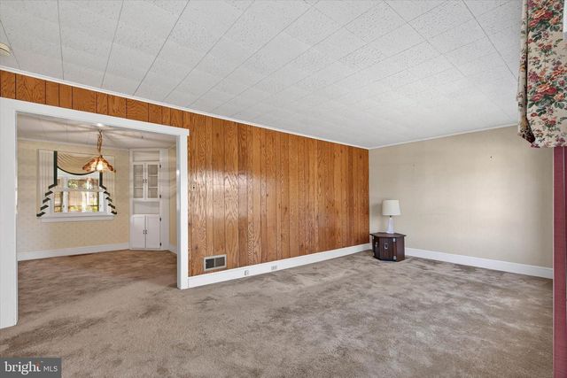 319 DRUID HILL RD, Lancaster, PA 17601