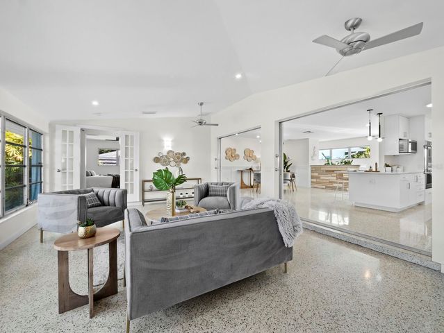 561 CORWOOD DRIVE, Sarasota, FL 34234