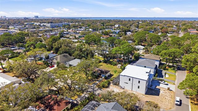 3605 S THATCHER AVENUE, Tampa, FL 33629