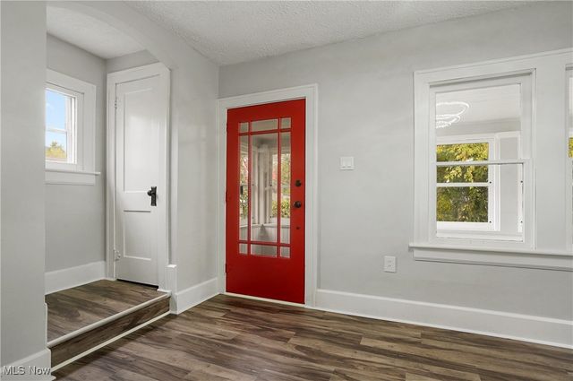 859 Clay Drive, Akron, OH 44311