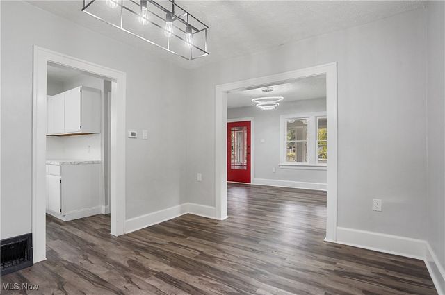 859 Clay Drive, Akron, OH 44311