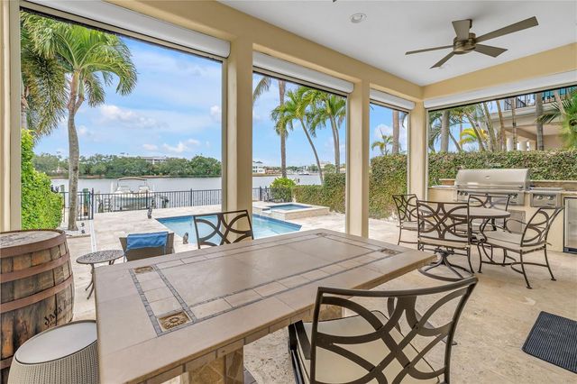 1133 ABBEYS WAY, Tampa, FL 33602