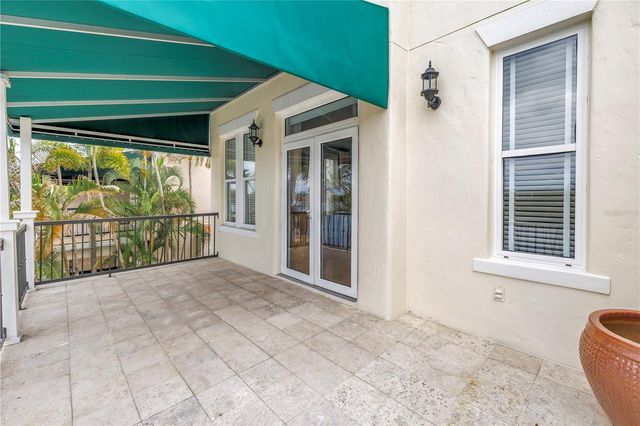 1133 ABBEYS WAY, Tampa, FL 33602