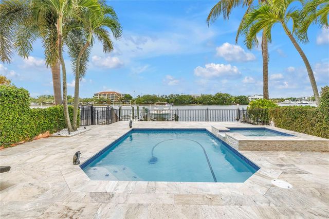 1133 ABBEYS WAY, Tampa, FL 33602
