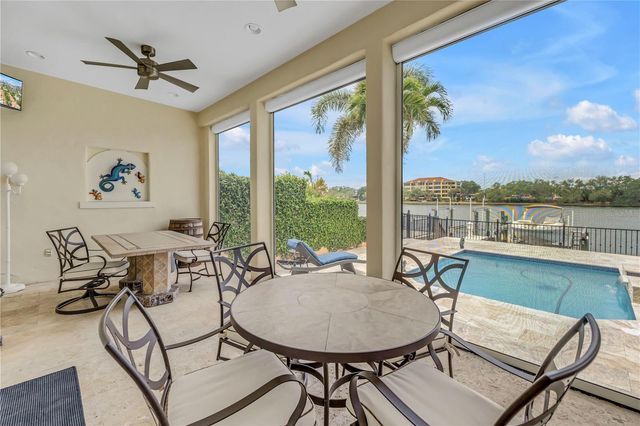 1133 ABBEYS WAY, Tampa, FL 33602