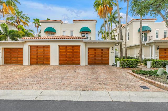 1133 ABBEYS WAY, Tampa, FL 33602