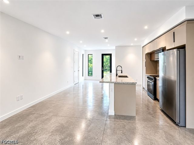 2443 Joe AVE S, Lehigh Acres, FL 33973