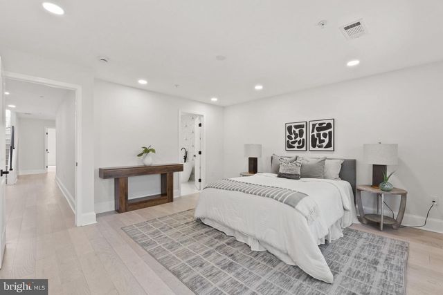 1510 10TH ST NW, Washington, DC 20001