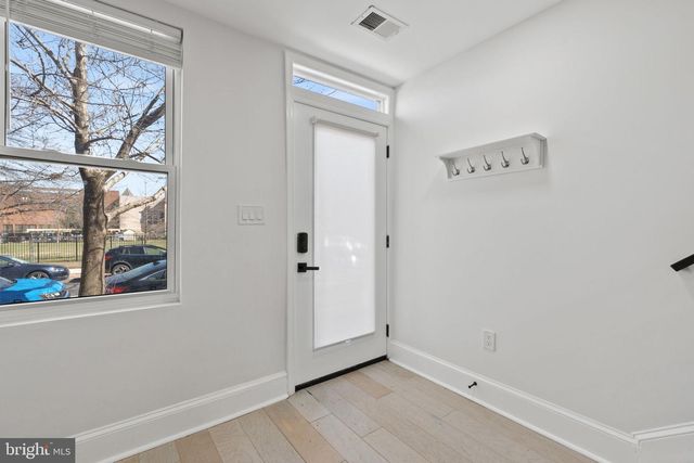 1510 10TH ST NW, Washington, DC 20001