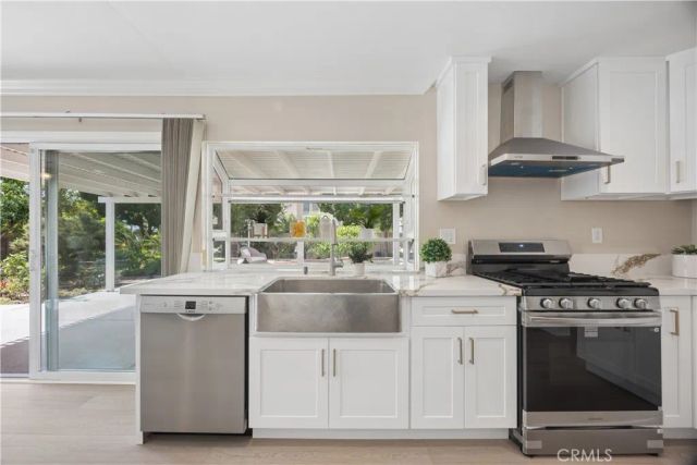 18433 Santa Belinda, Fountain Valley, CA 92708