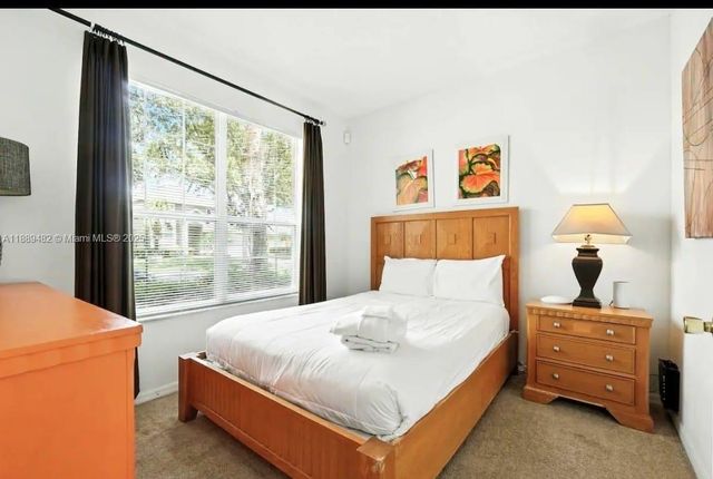 8520 SUNRISE KEY DR, Kissimmee, FL 34747