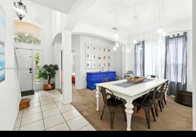 8520 SUNRISE KEY DR, Kissimmee, FL 34747