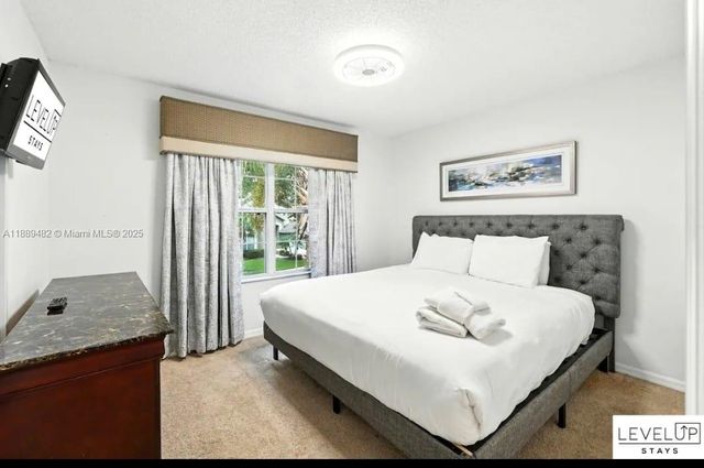 8520 SUNRISE KEY DR, Kissimmee, FL 34747