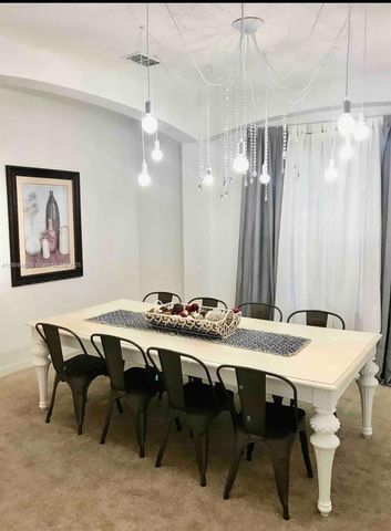 8520 SUNRISE KEY DR, Kissimmee, FL 34747