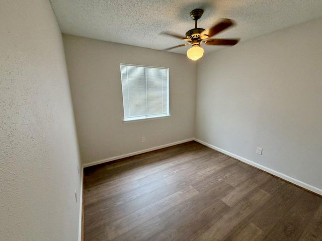 10503 Swan Glen Drive, Houston, TX 77099