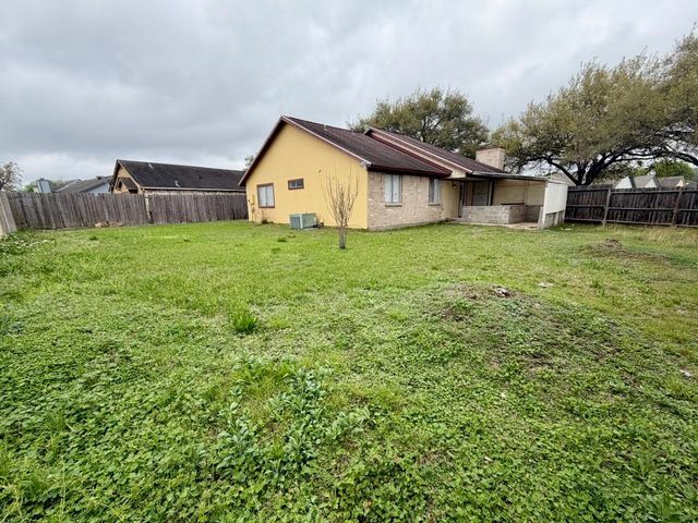 10503 Swan Glen Drive, Houston, TX 77099