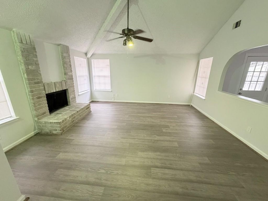 10503 Swan Glen Drive, Houston, TX 77099