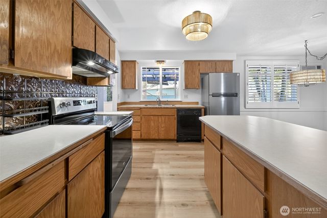 328 101st Ave Se, Lake Stevens, WA 98258