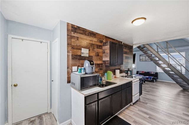 182 Peter Street, Buffalo, NY 14207