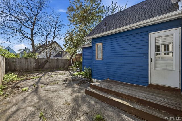 182 Peter Street, Buffalo, NY 14207