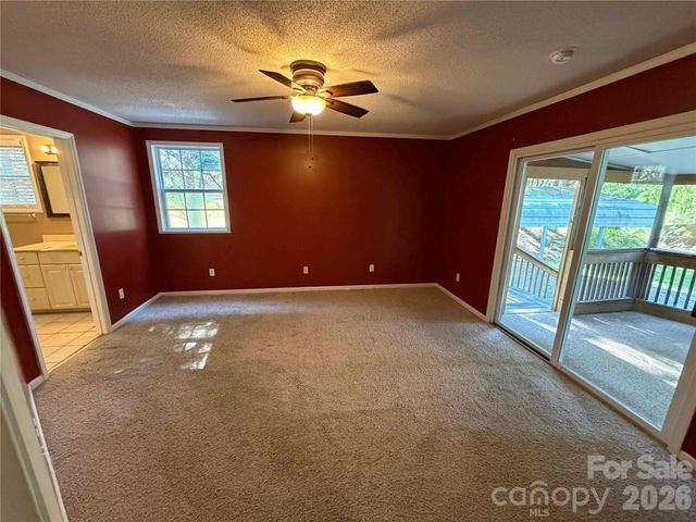2076 S Fork Drive, Morganton, NC 28655