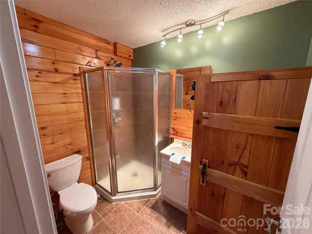 2076 S Fork Drive, Morganton, NC 28655