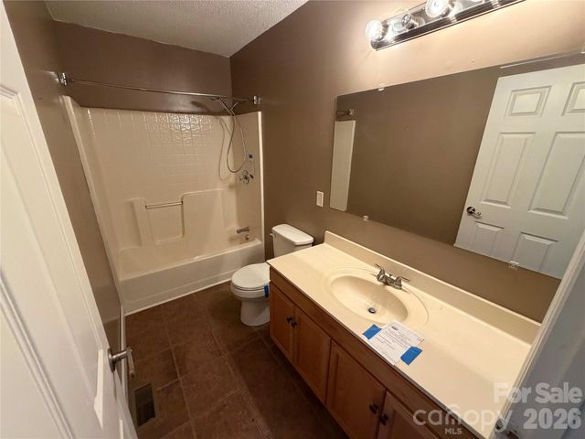 2076 S Fork Drive, Morganton, NC 28655